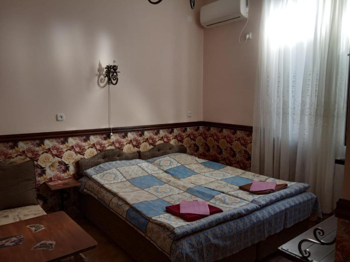 Magnoliia Hotel Sukhumi Exterior photo